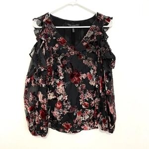 White House|Black Market velvet bur nout floral top